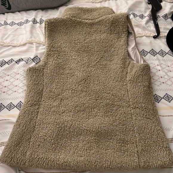 Patigonia vest - Picture 5 of 6